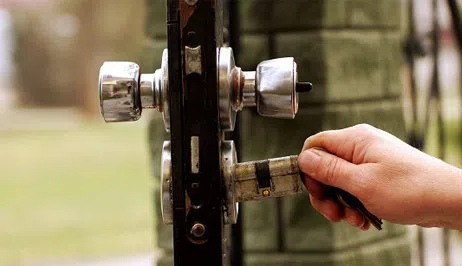 Greendale WI Locksmith Store Greendale, WI 414-375-0608 - 13-Re-key-Locks